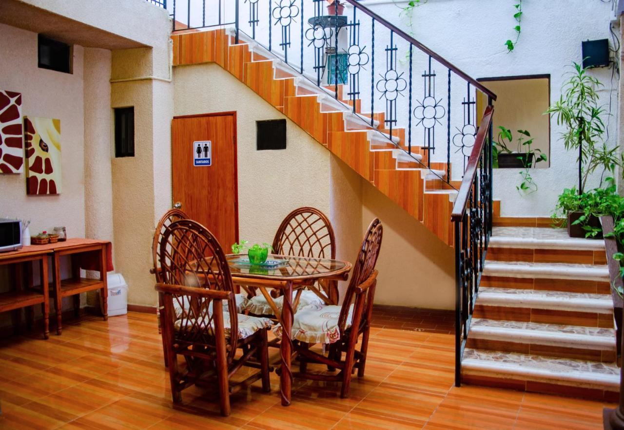 Hotel Villa Angeles Campeche Bagian luar foto